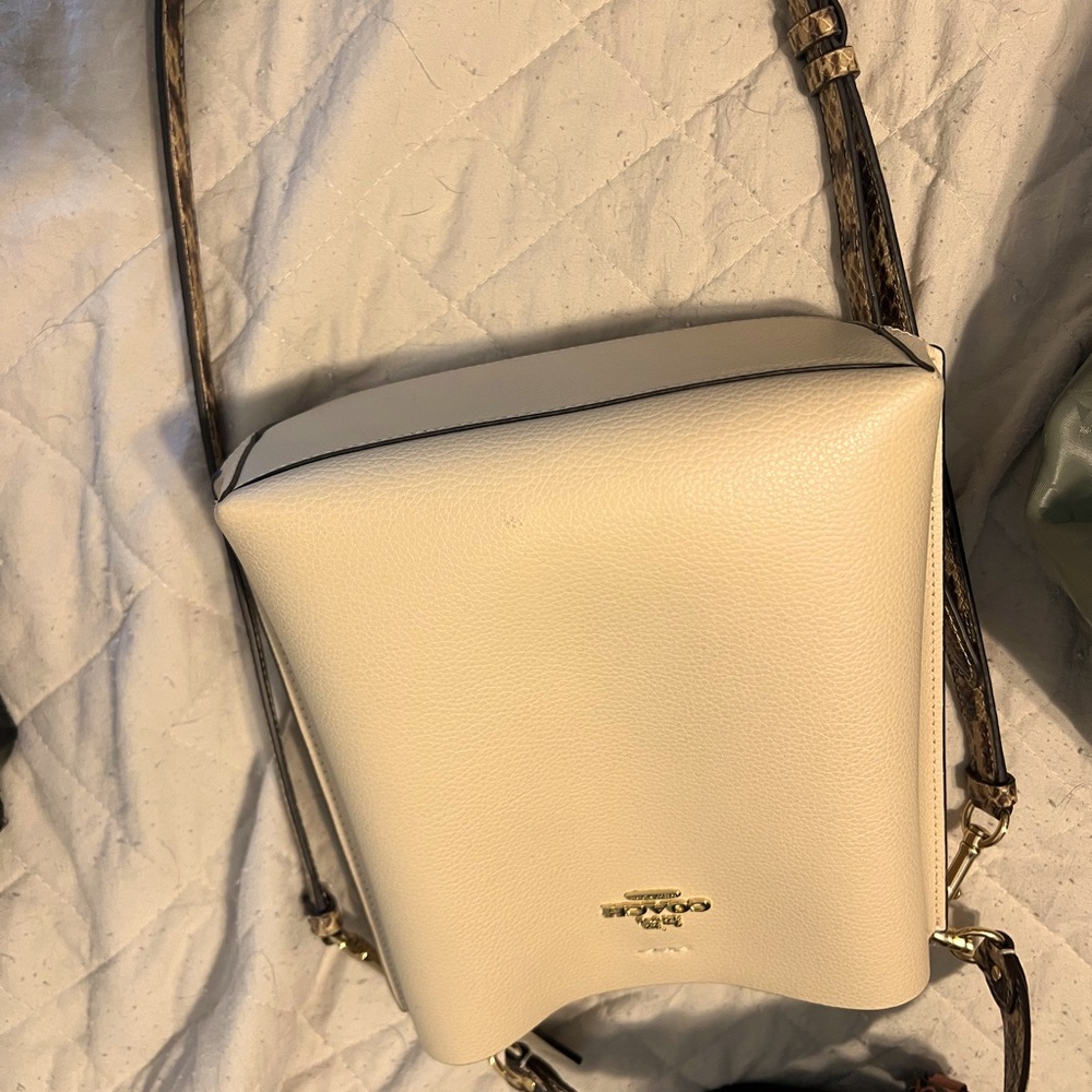 New Coach crossbody